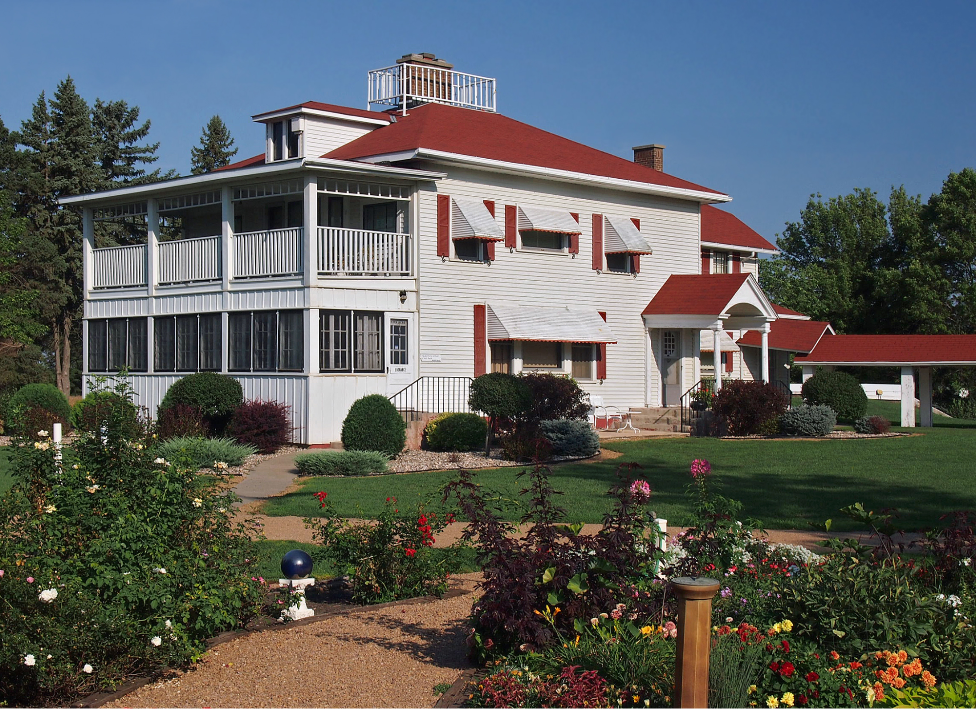 Quality Spray Foam Insulation Services in Redwood Falls MN 4